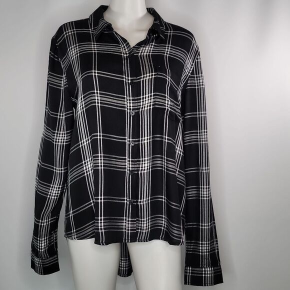 SO Perfect Shirt Black & White Plaid Long Sleeve Blouse - Picture 1 of 14